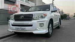 تۆیۆتا لاند کروزەر